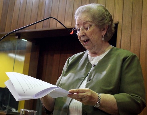 Alepi concede título de cidadania piauiense a Tânia Bacelar