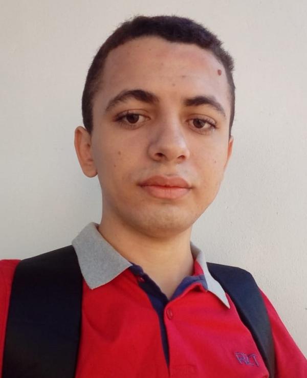Aluno da Rede Estadual de São Luís do Piauí é aprovado em Medicina na UFPI