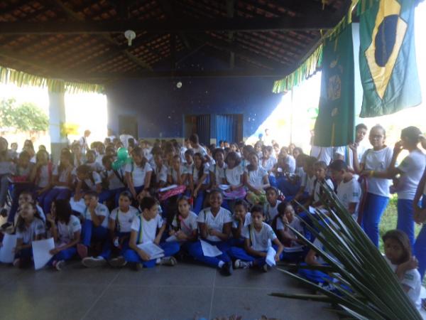 Acadêmicos da UESPI realizam culminância de Projeto Literário