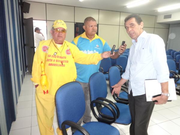 Reuni&atilde;o debate Projeto de Revitaliza&ccedil;&atilde;o do Espa&ccedil;o Comercial de Floriano.(Imagem:FlorianoNews)