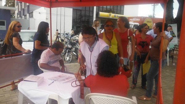 Projeto Mulher em Evidência do SESC fez homenagem à mulheres em Floriano.(Imagem:FlorianoNews)