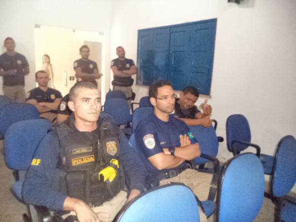 Polícia Rodoviária Federal promove curso de capacitação para agentes de trânsito.(Imagem:FlorianoNews)