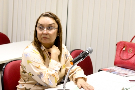 Flora repercute na tribuna prevenção a microcefalia