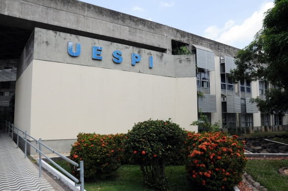 Uespi abre edital com novos cursos de especializações em diversas áreas