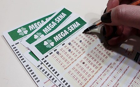 Mega-sena segue acumulada e pode pagar R$ 27,5 milhões neste sábado