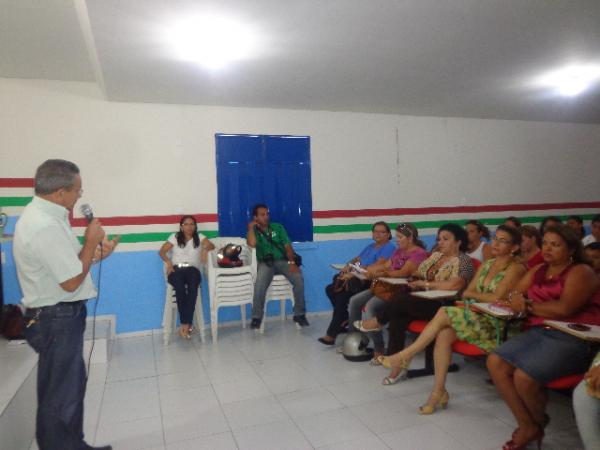 Professores baronenses participaram de reunião sobre o PNAIC
