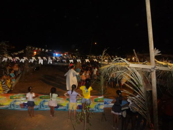 Arraiá Buscapé foi realizado com sucesso no bairro Vila Leão.(Imagem:FlorianoNews)
