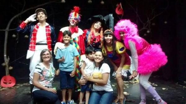 Giramundo e Associação de Apoio à Cultura Florianense apresentam espetáculo em Floriano