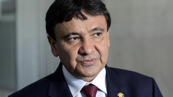 Wellington discute projetos que geram economia de R$ 115 milhões