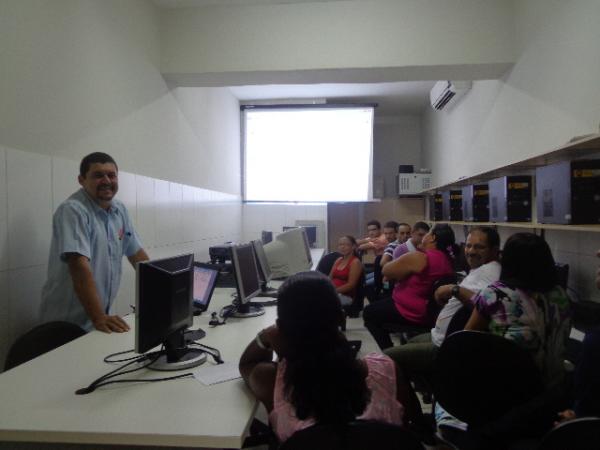 SENAC inicia aulas de doze cursos.(Imagem:FlorianoNews)
