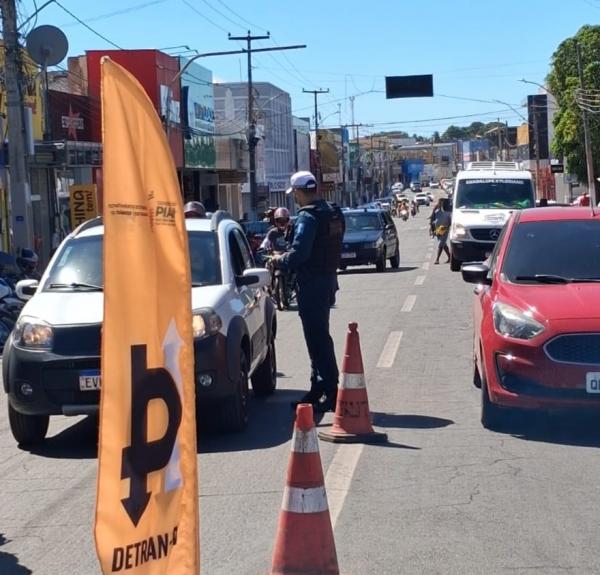 Blitz educativa reforça campanha Maio Amarelo e conscientização no trânsito em Floriano(Imagem:Divulgação)