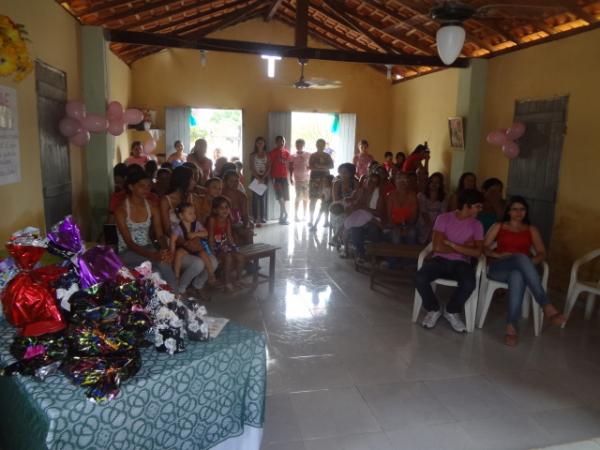 Comemora&ccedil;&atilde;o ao Dia das M&atilde;es  (Imagem:FlorianoNews)