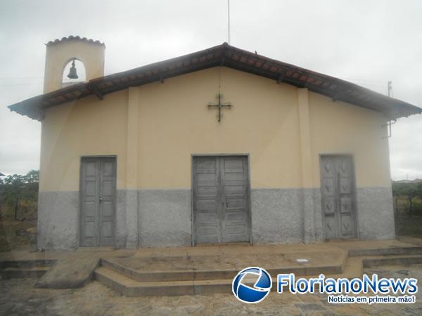Bandidos invadem Igreja e roubam aparelhos eletrônicos