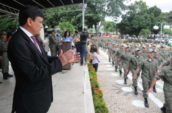Polícia Militar - Dia de Tiradentes.(Imagem:Paulo Barros)