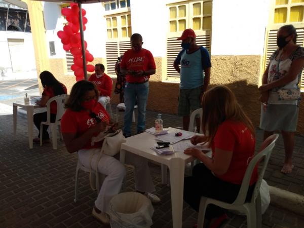 Realiza&ccedil;&atilde;o de testes de HIV(Imagem:FlorianoNews)