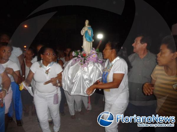 Prociss&atilde;o e missa encerraram o festejo de Nossa Senhora da Concei&ccedil;&atilde;o em Floriano.(Imagem:FlorianoNews)