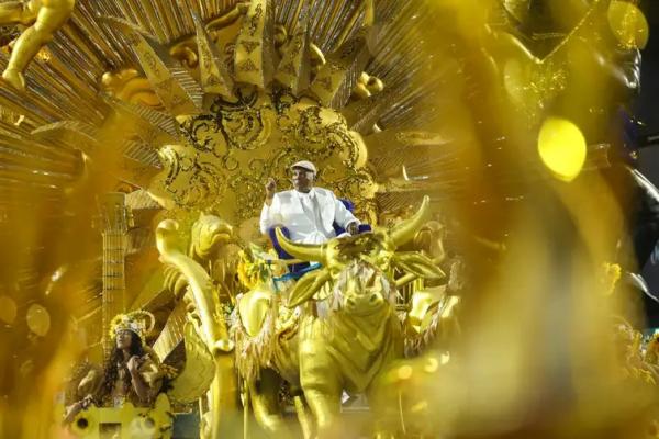 Portela homenageou Milton Nascimento na Marqu&ecirc;s de Sapuca&iacute;. (Imagem:Tomaz Silva/Ag&ecirc;ncia Brasil)