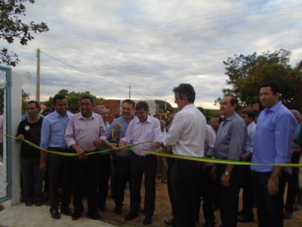 Wellington Dias participa de inauguração de novos reservatórios de água em Floriano.(Imagem:FlorianoNews)