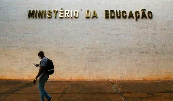 Prouni: estudante em lista de espera tem até hoje para comprovar dados
