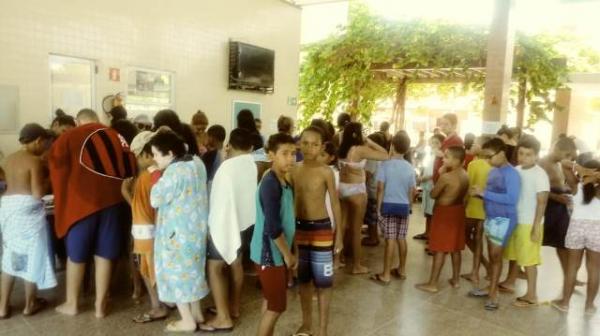 Escola Pequeno Pr&iacute;ncipe realiza dia de lazer em comemora&ccedil;&atilde;o ao Dia das Crian&ccedil;as.(Imagem:FlorianoNews)