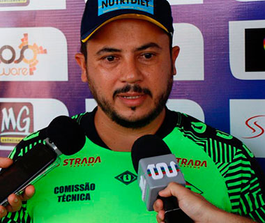 Lucas Andrade é o 4º técnico demitido no Campeonato Piauiense