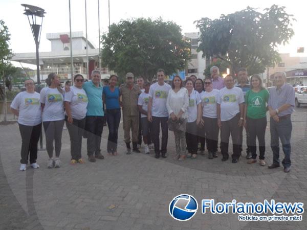Prefeitura Floriano realiza caminhada em comemora&ccedil;&atilde;o ao Dia do Meio Ambiente.(Imagem:FlorianoNews)