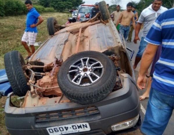 Acidente automobilístico resulta no morte de jovem advogado.(Imagem:Divulgação)