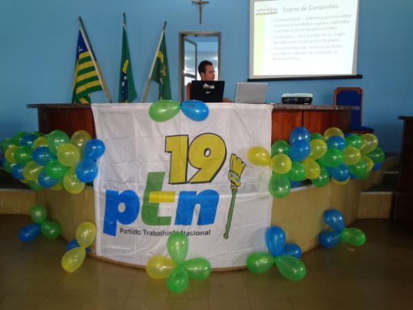 Realizado encontro do PTN na C&acirc;mara Municipal de Floriano.(Imagem:FlorianoNews)