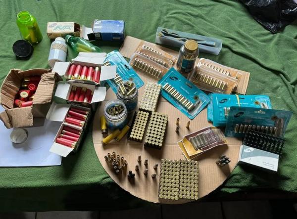 Pol&iacute;cia Federal prende suspeitos de integrar fac&ccedil;&atilde;o criminosa do Amazonas e tentar 