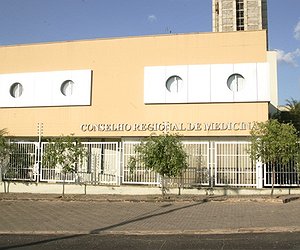 CRM-PI repudia proposta salarial do concurso para a Prefeitura de Floriano