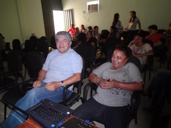 Realizada capacita&ccedil;&atilde;o de manejo cl&iacute;nico sobre a tuberculose em Floriano.(Imagem:FlorianoNews)