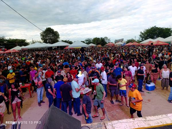 IX Festa do Vaqueiro de Bar&atilde;o de Graja&uacute; re&uacute;ne competidores de toda a regi&atilde;o.(Imagem:FlorianoNews)