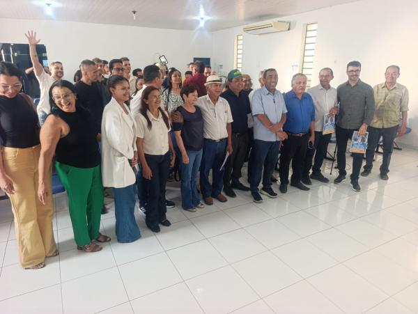 Joel Rodrigues apresenta plano de governo a entidades do comércio em Floriano.(Imagem:FlorianoNews)