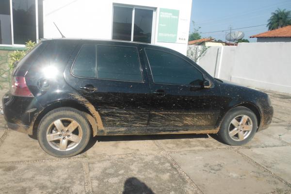 Veículo fazia manobras em casa de shows.(Imagem:FlorianoNews)