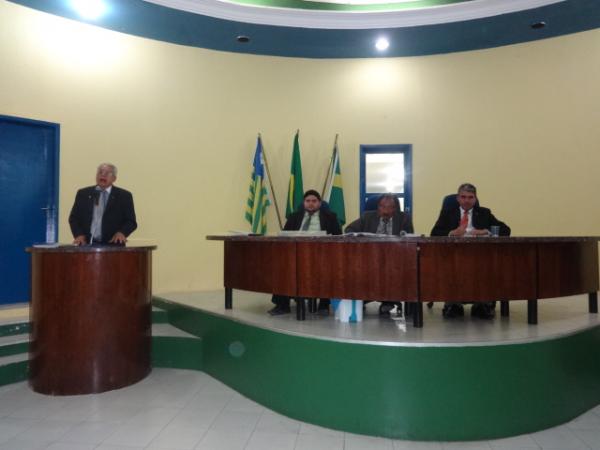 Legislativo municipal debate situação das estradas vicinais de Floriano