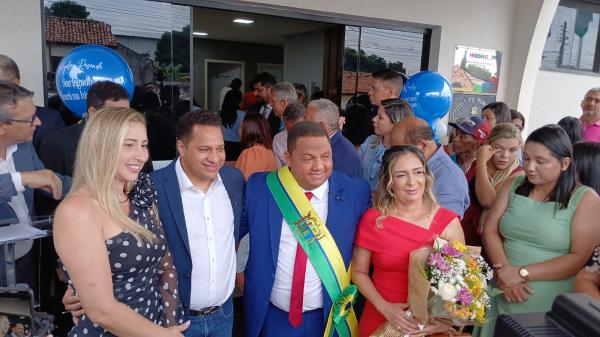 Antônio Carlos Resende toma posse como prefeito de Barão de Grajaú após renúncia de Gleydson Resende(Imagem:FlorianoNews)