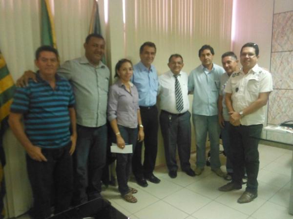 Comissão do PRB visita a Prefeitura de Floriano.(Imagem:FlorianoNews)