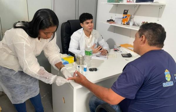 Motoristas do município recebem ações de saúde na Campanha Novembro Azul(Imagem:Secom)