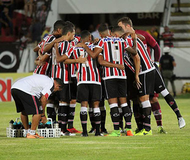 Com portões fechados, Santa Cruz tenta primeira vitória de 2018