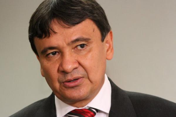 Com aumento, salário do governador Wellington pode passar de R$ 25 mil