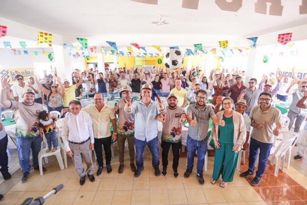 Ciro recebe reconhecimento após recursos para área da saúde