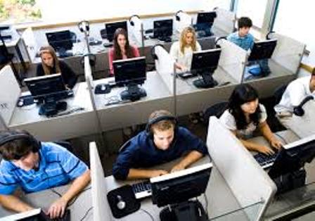 Empresa de call center abre 2 mil vagas de emprego em Teresina