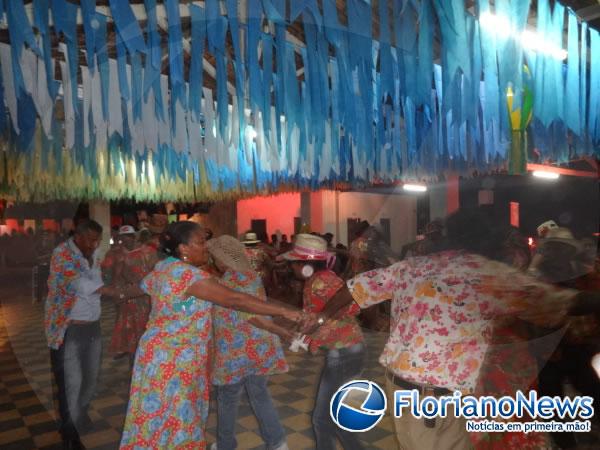 Secretaria de Assist&ecirc;ncia Social realizou arrai&aacute; da 3&ordf; idade em Floriano.(Imagem:FlorianoNews)