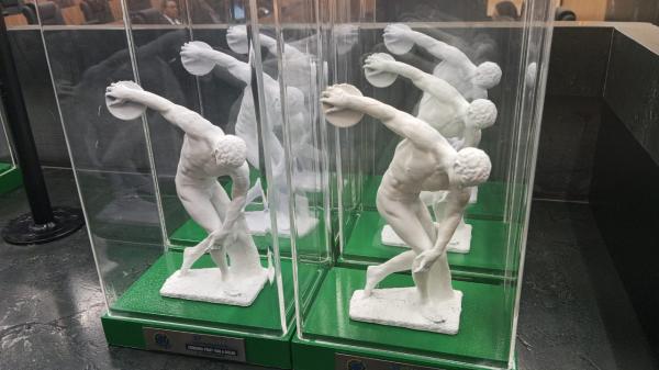 Carlos Vilarinho recebe Comenda Naila Bucar em homenagem ao Dia do Profissional da Educação(Imagem:Carlos Vilarinho)