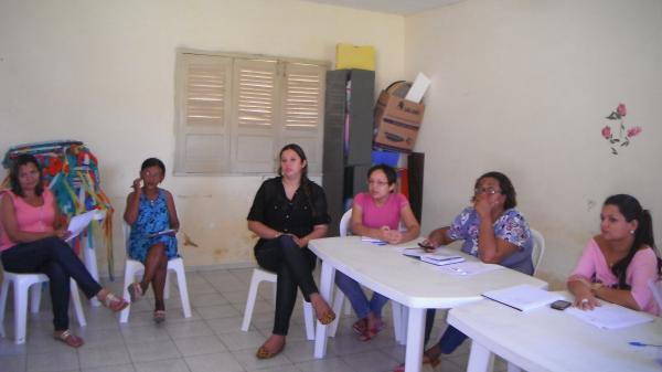 Realizada reuni&atilde;o para organizar a Confer&ecirc;ncia de Assist&ecirc;ncia Social em Bar&atilde;o de Graja&uacute;.(Imagem:FlorianoNews)