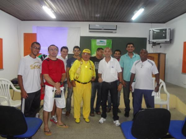 Reunião discute regulamento dos Jogos Escolares de Floriano