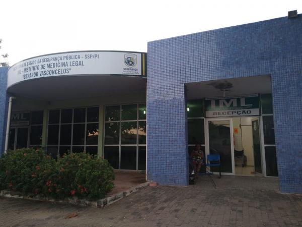Homem mata ex-mulher a tiros e tira a própria vida dentro de apartamento em Teresina