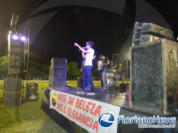 Projeto Amarelinho realiza