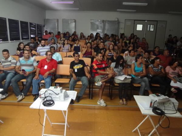 Treinamento para mes&aacute;rios de Floriano continuou neste domingo.(Imagem:FlorianoNews)