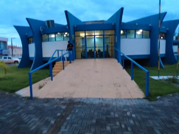 Temas como saúde e violência encerram sessões da primeira quinzena de abril na CMF